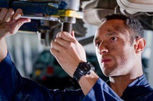 How to Become a Small Engine Mechanic